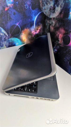 Ноутбук Dell 17.3 intel i7 3.00 GHz 8GB SSD 256GB