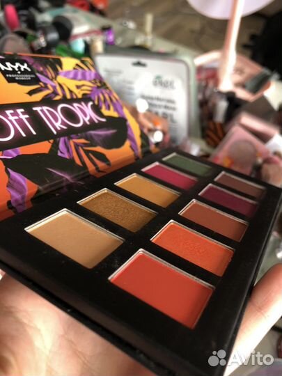 Палетка теней nyx