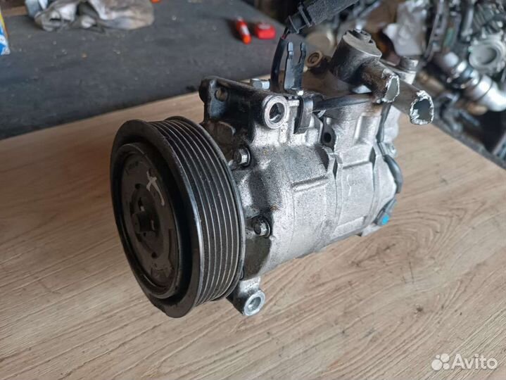Компрессор кондиционера 3.2 A6 C6 (S6,RS6) 2008