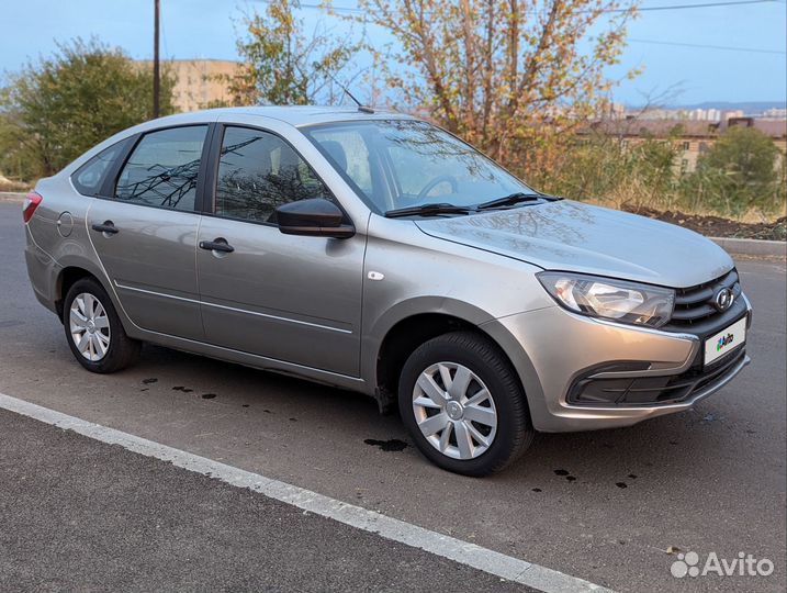 LADA Granta 1.6 МТ, 2020, 45 950 км