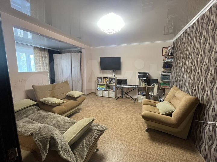 2-к. квартира, 69,6 м², 1/5 эт.