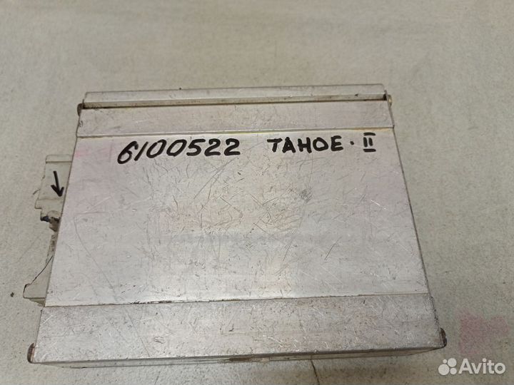 Усилитель магнитолы 15762536