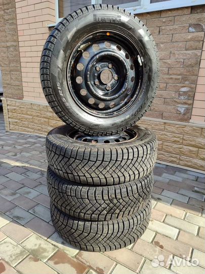 Pirelli Ice Zero