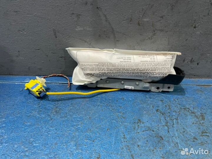 Подушка в сиденье задняя правая Volkswagen Passat