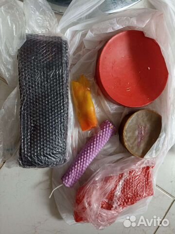 Для изготовления свечей, воск, фитили