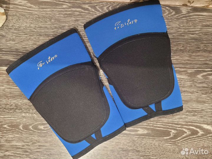 Наколенники М