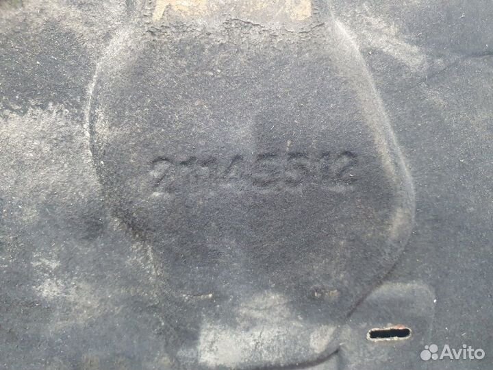 Шумоизоляция двигателя правая Volvo FH