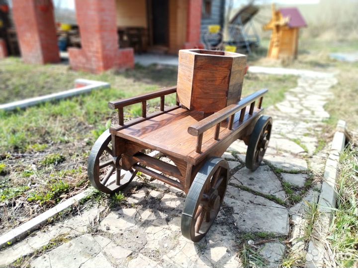 Телега из дерева