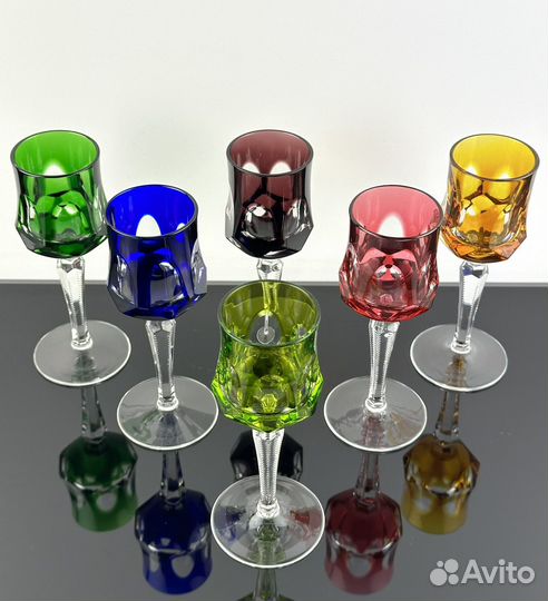 Хрустальные цветные ликерные рюмки. Германия