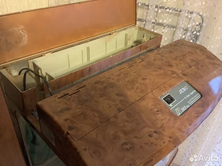 Аквариум с тумбой