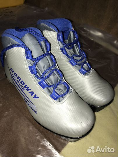 Ботинки для лыж 33 размер