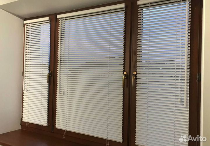 Жалюзи и рулонные шторы