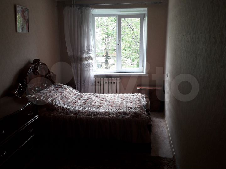 3-к. квартира, 64 м², 2/4 эт.