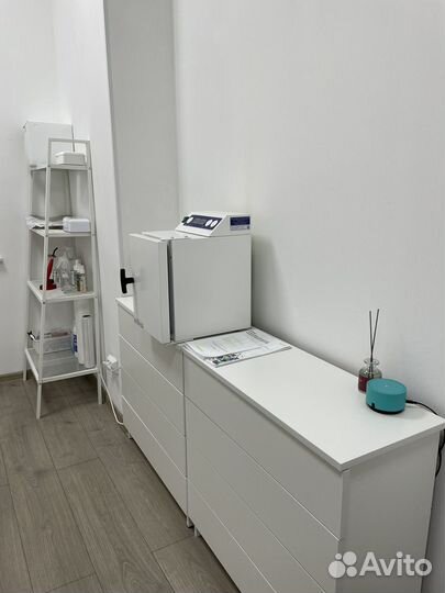 Рабочее место мастера маникюра/педикюра