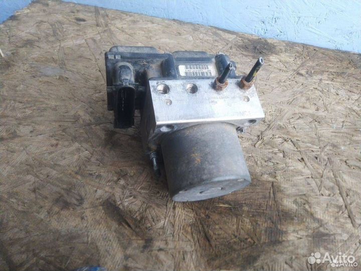 Блок ABS Nissan Tiida C11 (2004 - 2008) 0265800580