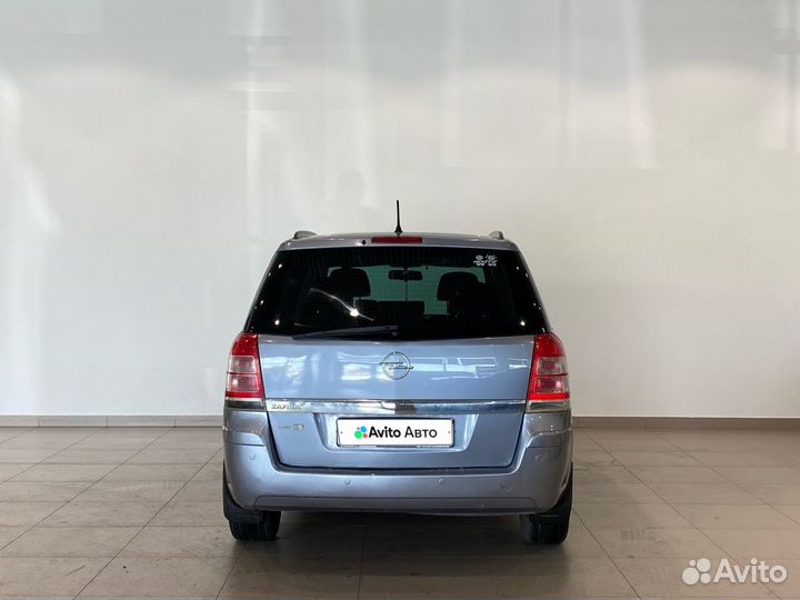 Opel Zafira 1.8 МТ, 2011, 193 000 км