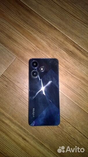 Infinix HOT 30i, 4/64 ГБ