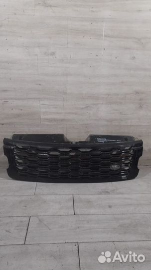 Решетка радиатора Land Rover Range Rover 4 С 2017