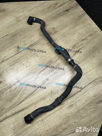 Патрубок охлаждения BMW X5 M E70 2010