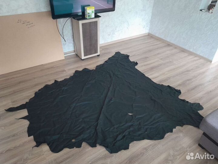 Натуральная кожа шкура чёрная