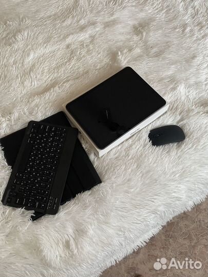 iPad Air 5 поколения (2022г)