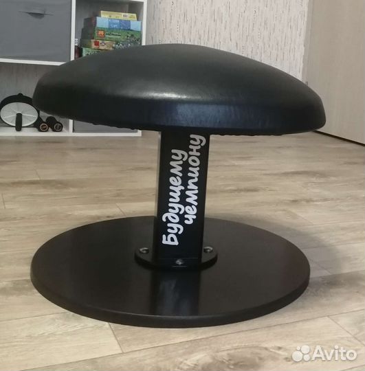 Гимнастический грибок с ручкой