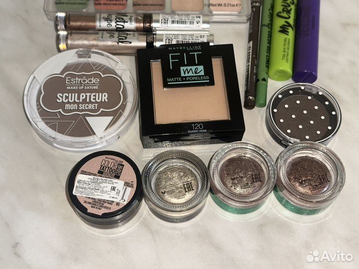 Набор косметики косметика тени пудра