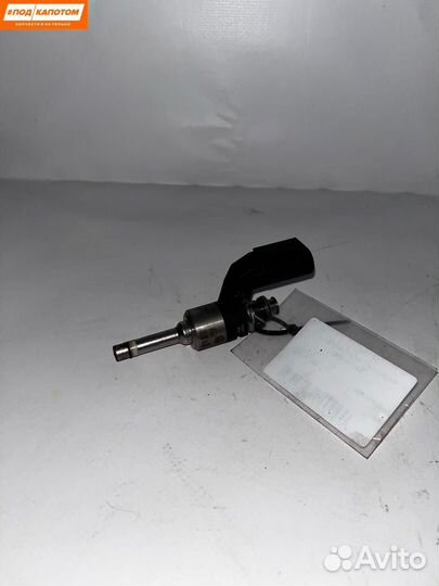 Форсунка топливная Volkswagen Golf 6 (2008 - 2012)