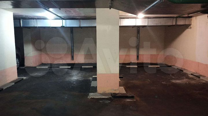 Машиноместо, 21 м²