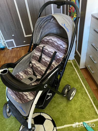 Продам коляску прогулочную