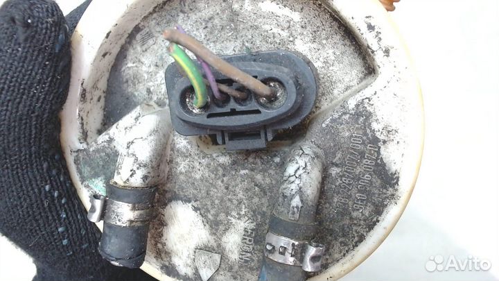 Насос топливный электрический Audi A6 (C5), 1997