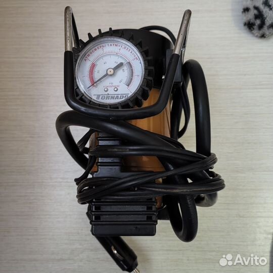 Компрессор автомобильный