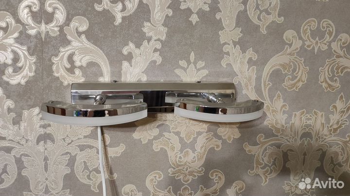 Настенный светильник бра