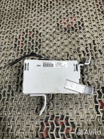 Блок комфорта Honda Legend 38325-SJA-E01