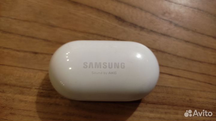 Беспроводные наушники samsung