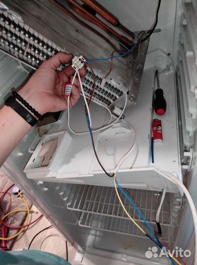 Ремонт холодильников