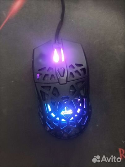 Игровая мышь Canyon