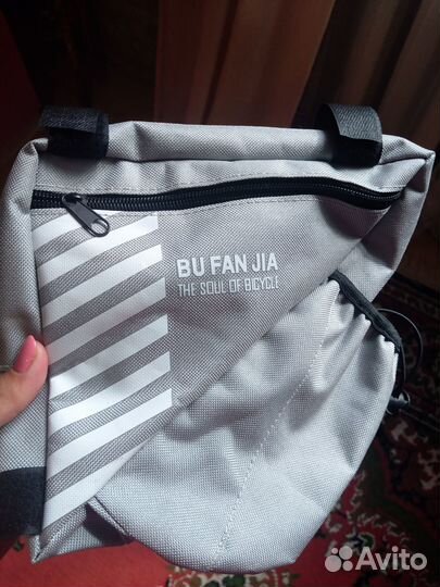 Велосумка под раму