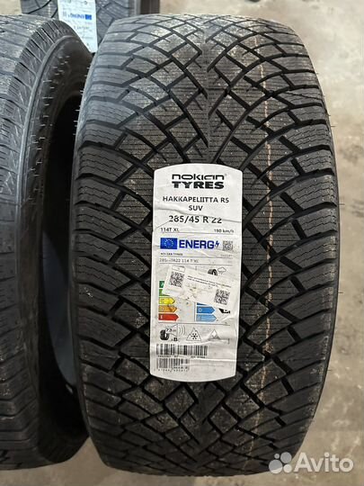 Nokian Tyres Hakkapeliitta R5 SUV 285/45 R22 114T