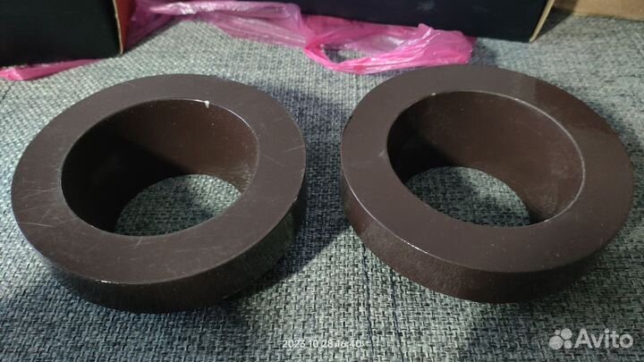 Проставки для увеличения клиренса Toyota