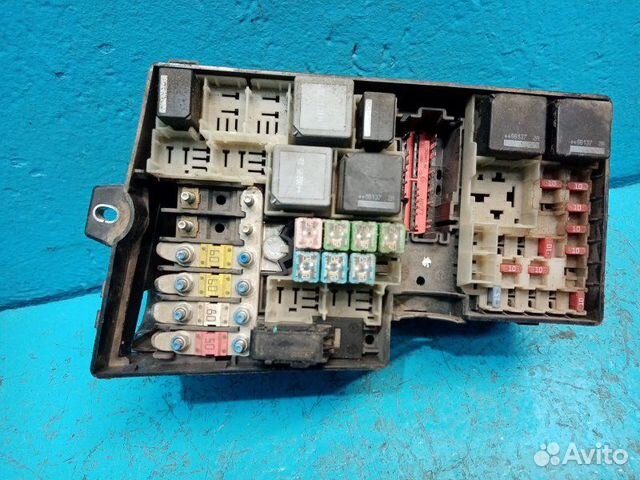 Блок предохранителей Ford Focus 2