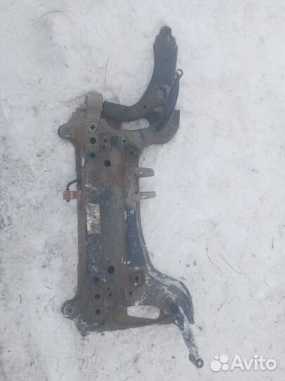 Подрамник Ford Fusion