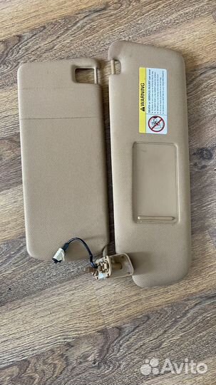 Козырек солнцезащитный левый Porsche Cayenne 955