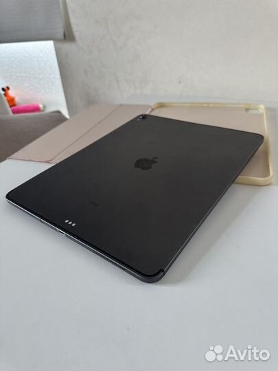 iPad pro 12.9 3 поколение 64Gb sim