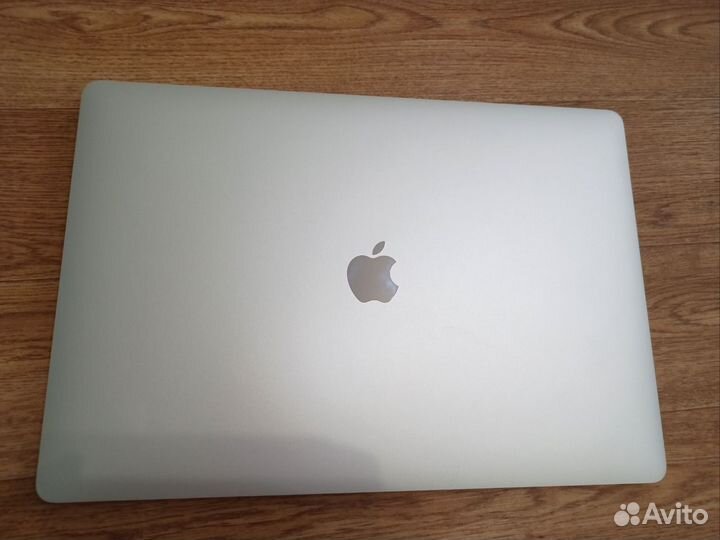 Apple MacBook Pro 16 2019 i7