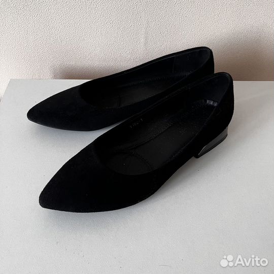 Туфли лодочки на низком каблуке