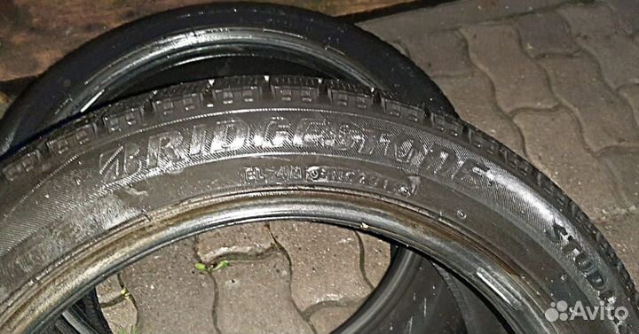 Bridgestone Blizzak Spike-02 SUV 205/50 R17