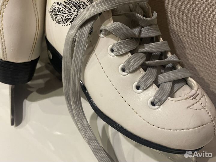 Коньки фигурные 29 размер