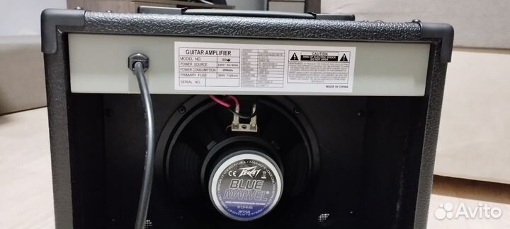 Гитарный комбоусилитель revey