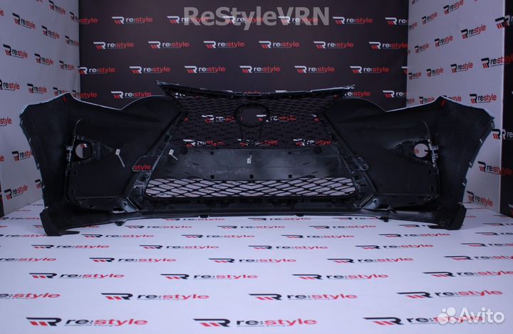 Передний бампер Toyota Rav4 XA40 2м с 2016